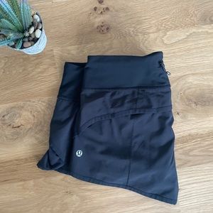 Lululemon Black Speed Up Shorts Size 8